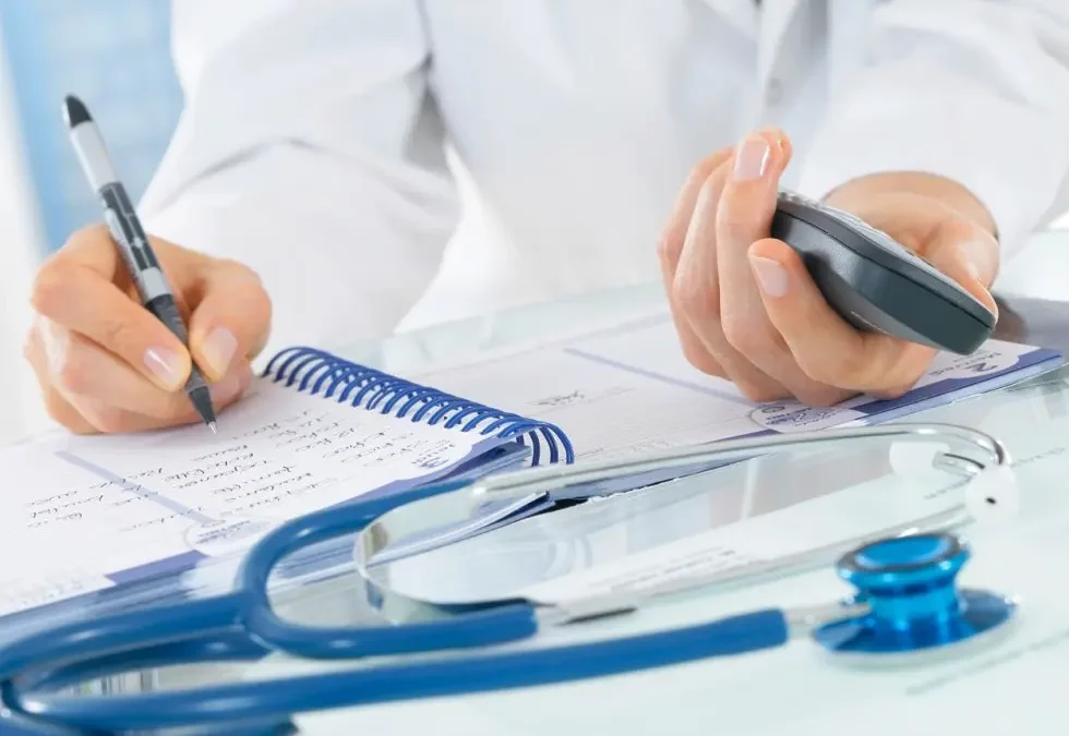 Généraliste, cardiologue, dermatologue… quel délai pour obtenir un rendez-vous dans votre département?